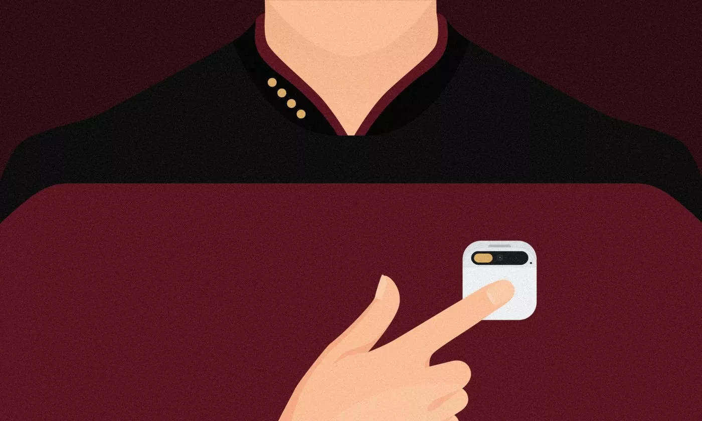 AI Pin Hero